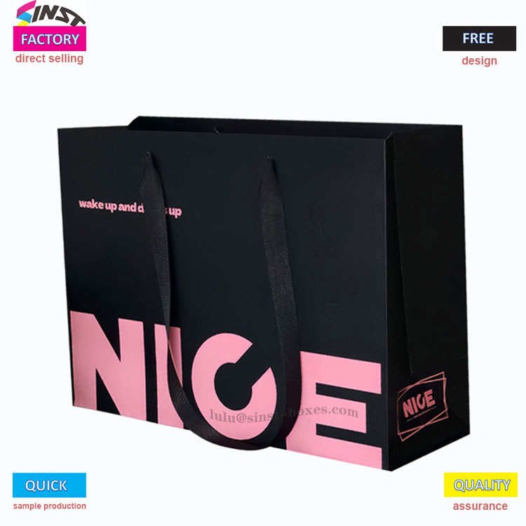 Beg kertas pakaian: Pembungkusan dengan rasa reka bentuk, mentakrifkan semula pengalaman membeli-belah